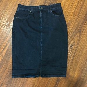 Banana Republic denim pencil skirt